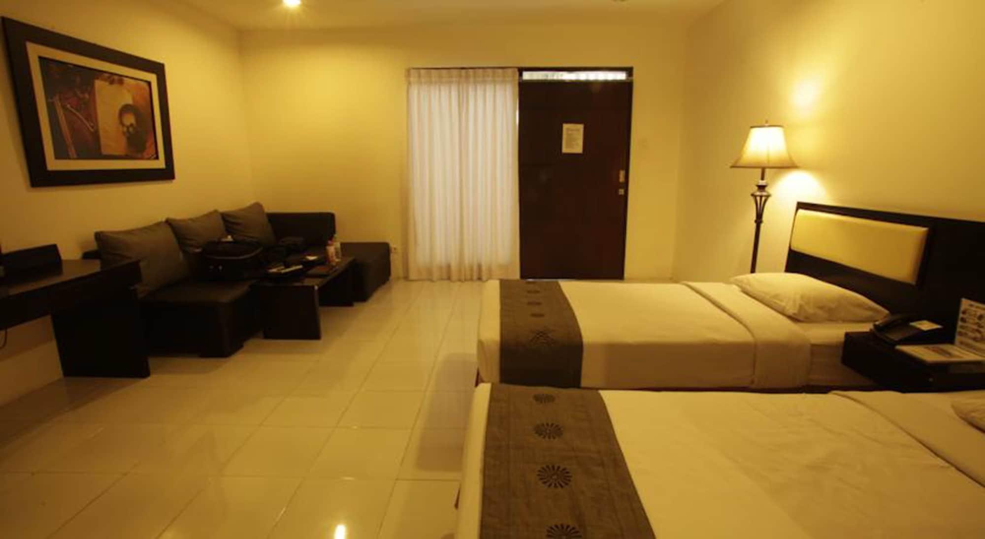 The Harmony Legian Hotel กูตา ภายนอก รูปภาพ