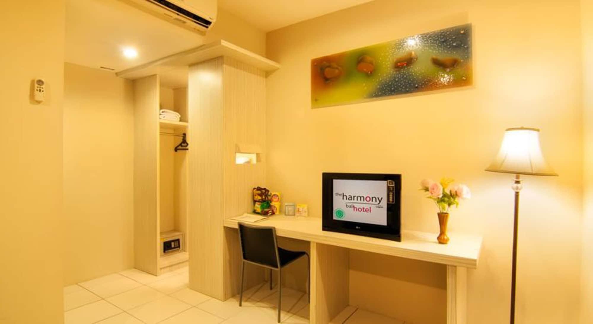 The Harmony Legian Hotel กูตา ภายนอก รูปภาพ