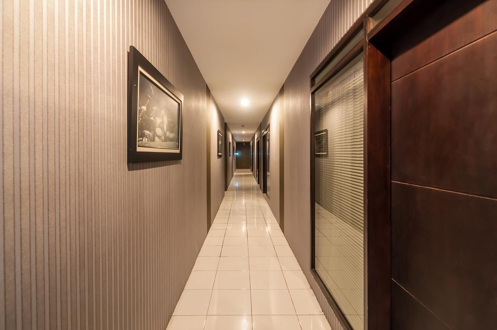 The Harmony Legian Hotel กูตา ภายนอก รูปภาพ