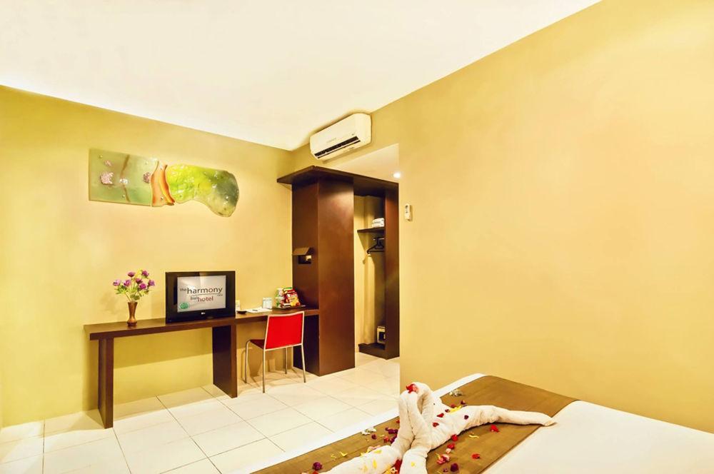 The Harmony Legian Hotel กูตา ภายนอก รูปภาพ