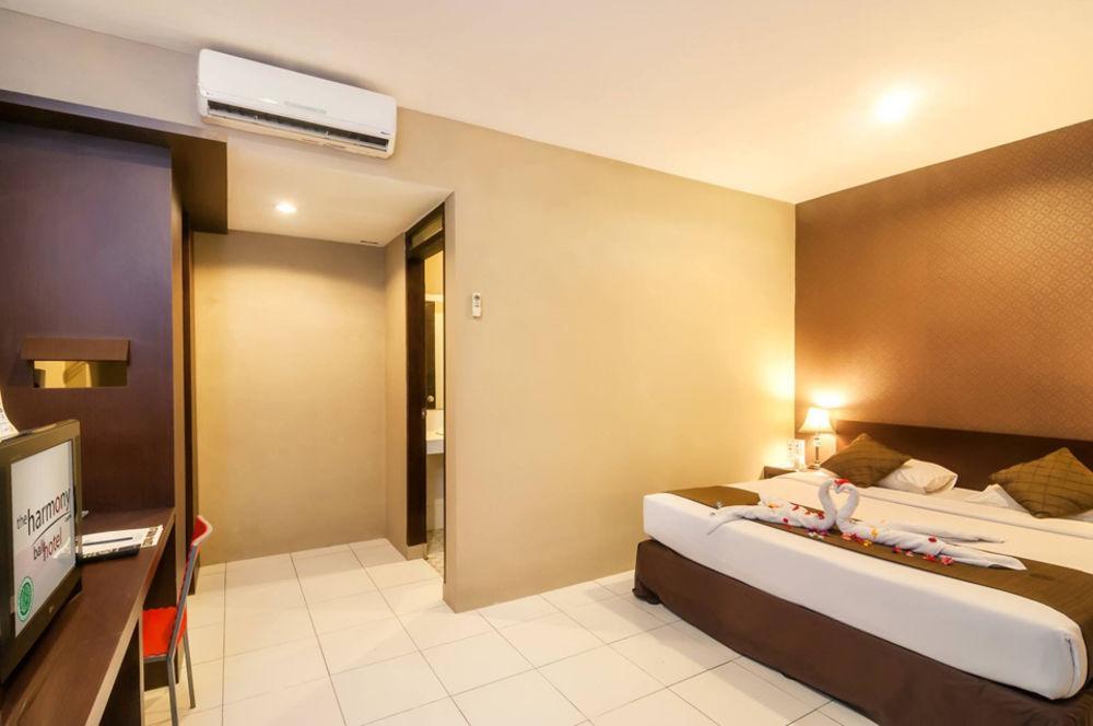The Harmony Legian Hotel กูตา ภายนอก รูปภาพ