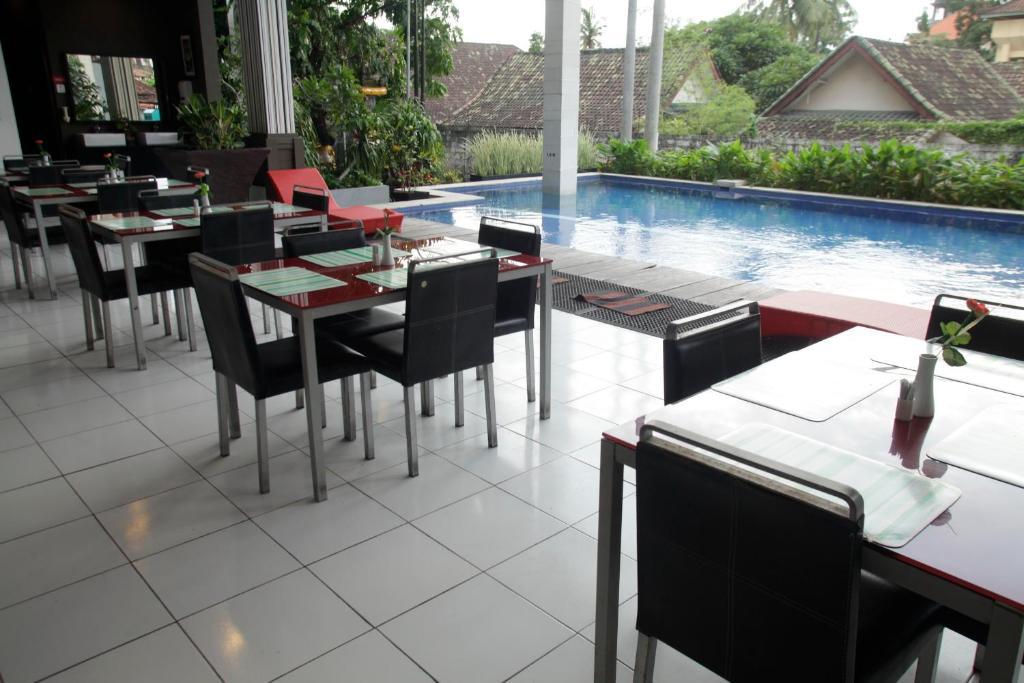 The Harmony Legian Hotel กูตา ภายนอก รูปภาพ