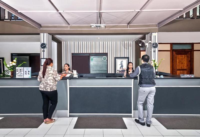 The Harmony Legian Hotel กูตา ภายนอก รูปภาพ