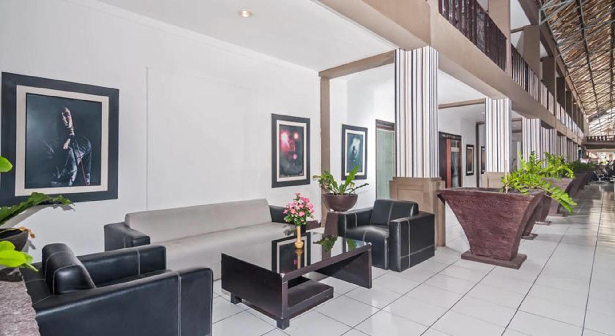 The Harmony Legian Hotel กูตา ภายนอก รูปภาพ